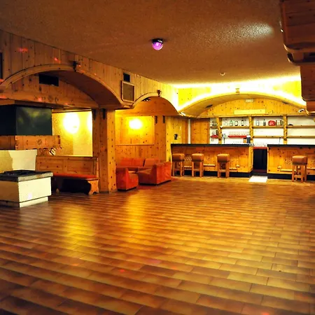 Готель Nazionale