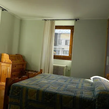 国民酒店 博尔米奥